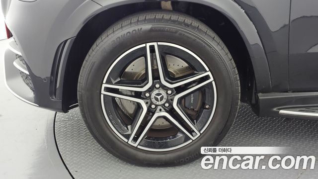 Mercedes-Benz GLE-Class 2021 — photo 5