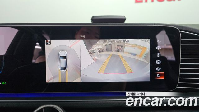 Mercedes-Benz GLE-Class 2021 — photo 13