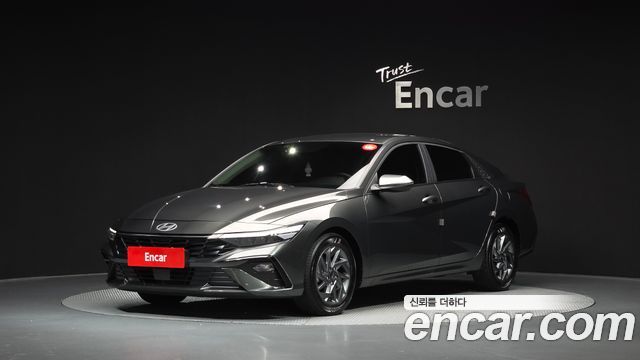 Hyundai AVANTE 2024 — photo 1