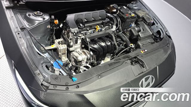 Hyundai AVANTE 2024 — photo 6