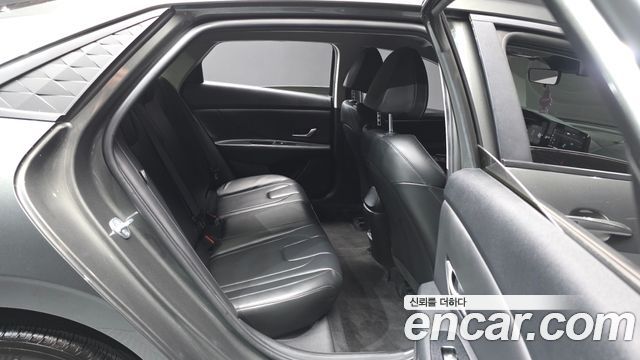 Hyundai AVANTE 2024 — photo 18