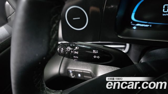 Hyundai AVANTE 2024 — photo 24