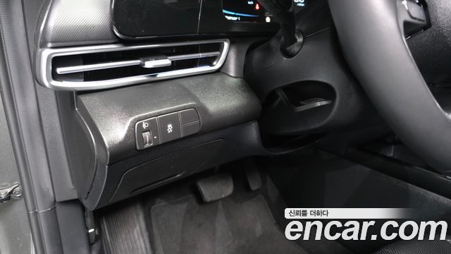Hyundai AVANTE 2024 — photo 28