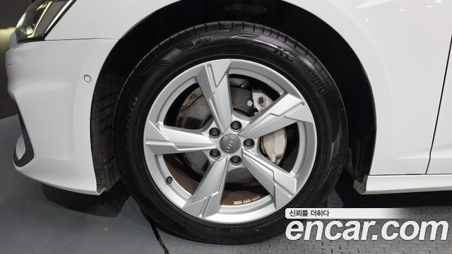 Audi A6 2020 — photo 5