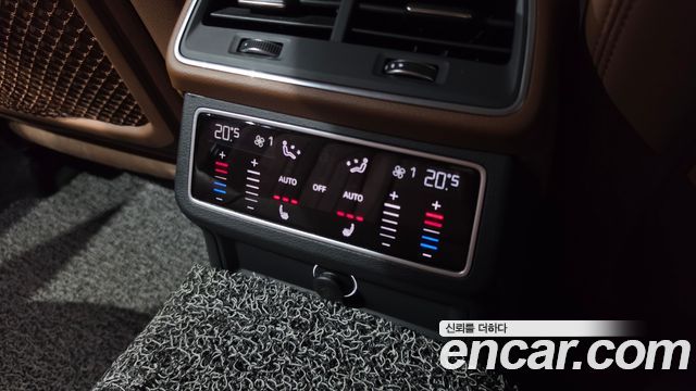 Audi A6 2020 — photo 19