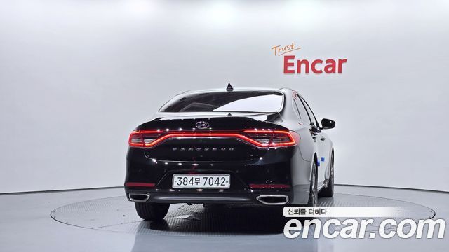 Hyundai Grandeur 2017 — photo 4