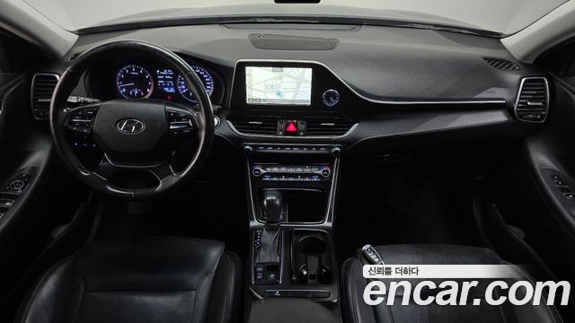 Hyundai Grandeur 2017 — photo 10