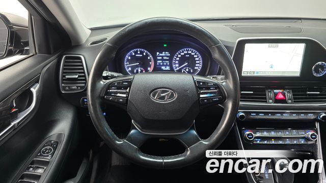 Hyundai Grandeur 2017 — photo 19