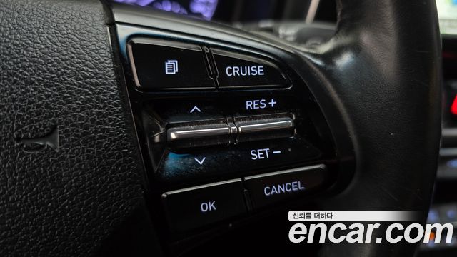 Hyundai Grandeur 2017 — photo 26