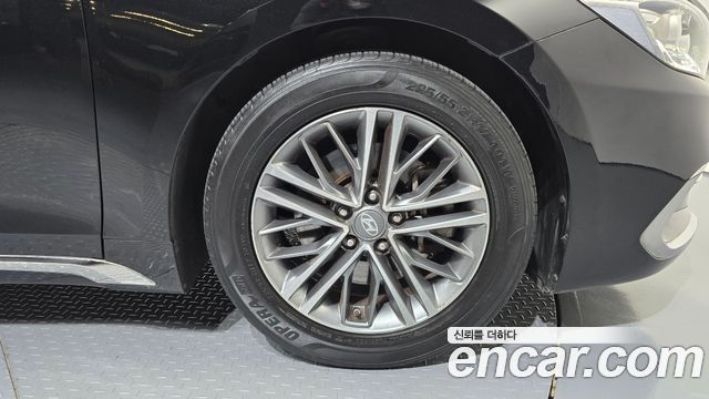 Hyundai Grandeur 2017 — photo 7