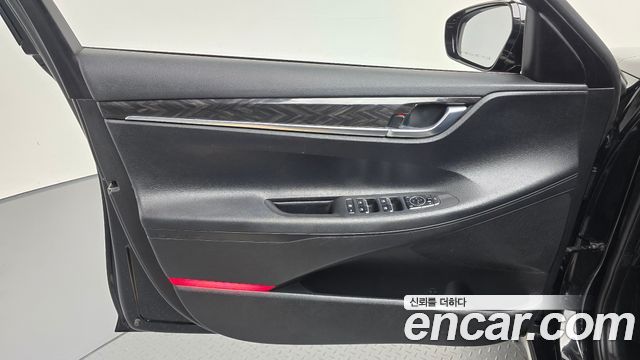 Hyundai Grandeur 2017 — photo 14