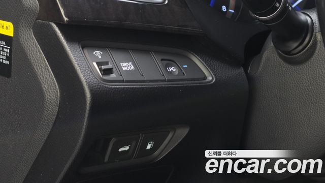 Hyundai Grandeur 2014 — photo 15