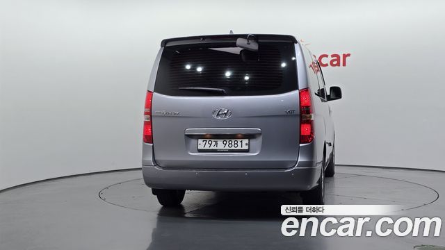 Hyundai Starex 2017 — photo 4