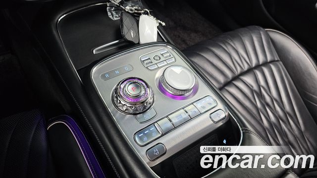 Genesis G90 2022 — photo 12