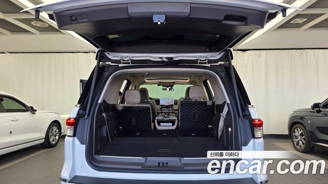 Lincoln Navigator 2022 — photo 26