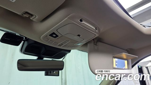 Lincoln Navigator 2022 — photo 27