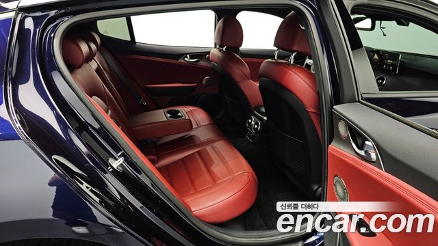 Kia Stinger 2020 — photo 12