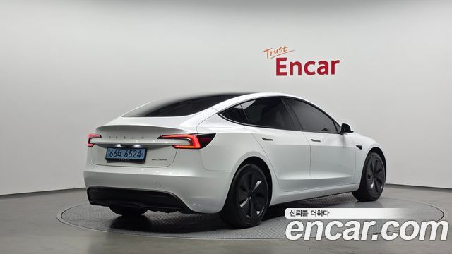 Tesla Model 3 2025 — photo 2