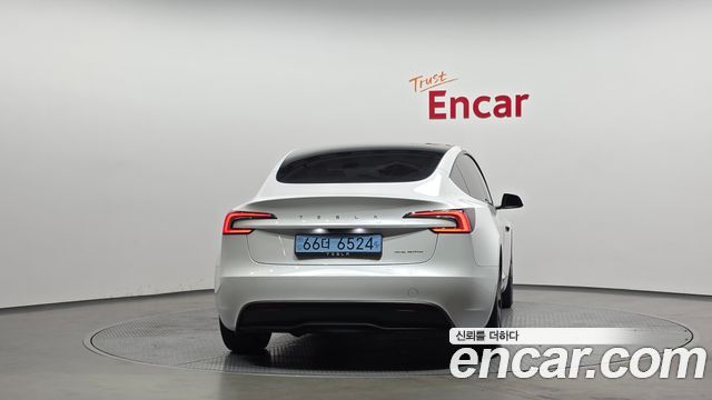 Tesla Model 3 2025 — photo 4