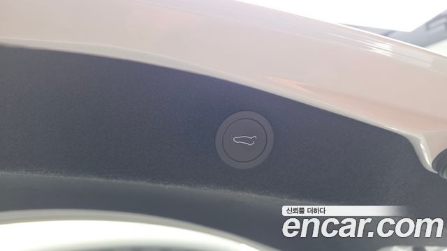 Tesla Model 3 2025 — photo 20