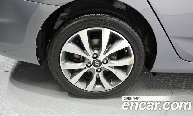 Hyundai Accent 2016 — photo 5