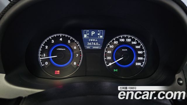 Hyundai Accent 2016 — photo 11