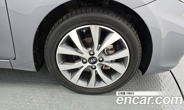 Hyundai Accent 2016 — photo 7