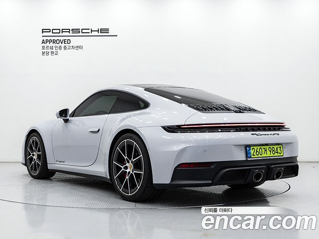 Porsche 911 2025 — photo 2