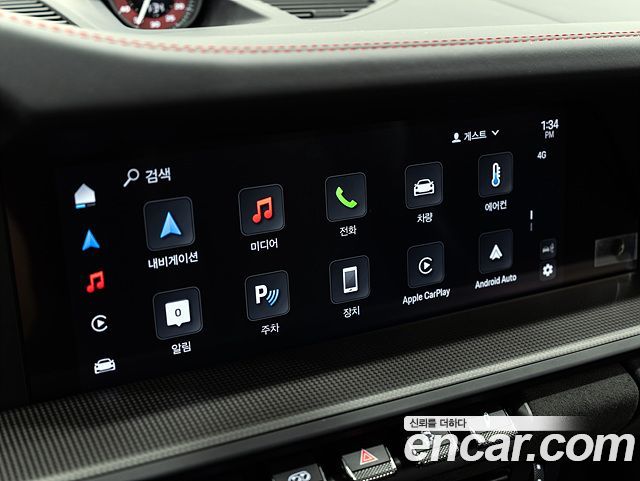 Porsche 911 2025 — photo 19