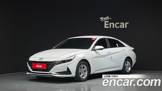 Hyundai AVANTE 2023 — photo 1