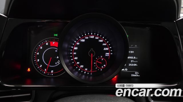 Hyundai AVANTE 2023 — photo 8