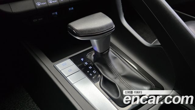 Hyundai AVANTE 2023 — photo 9