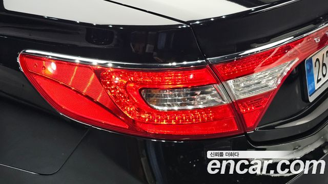 Hyundai Grandeur 2017 — photo 9