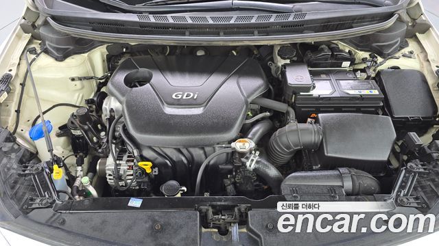 Kia K3 2015 — photo 6