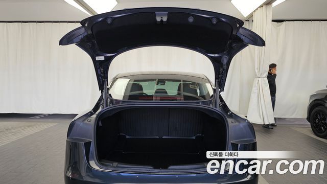 Tesla Model 3 2025 — photo 20