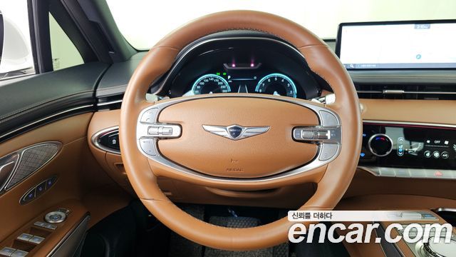 Genesis GV70 2022 — photo 19