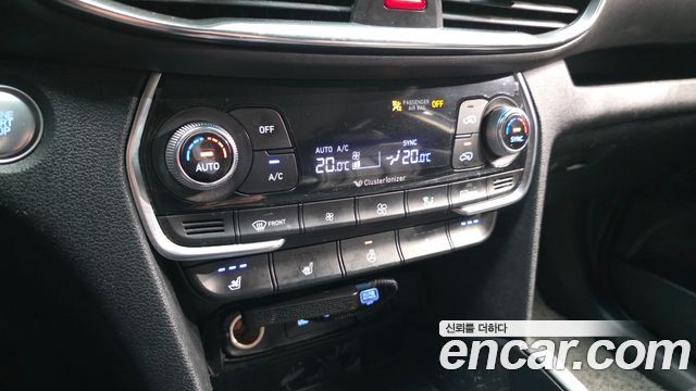 Hyundai Santafe 2020 — photo 23