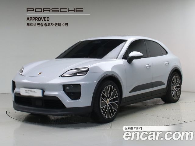 Porsche Macan 2025 — photo 1