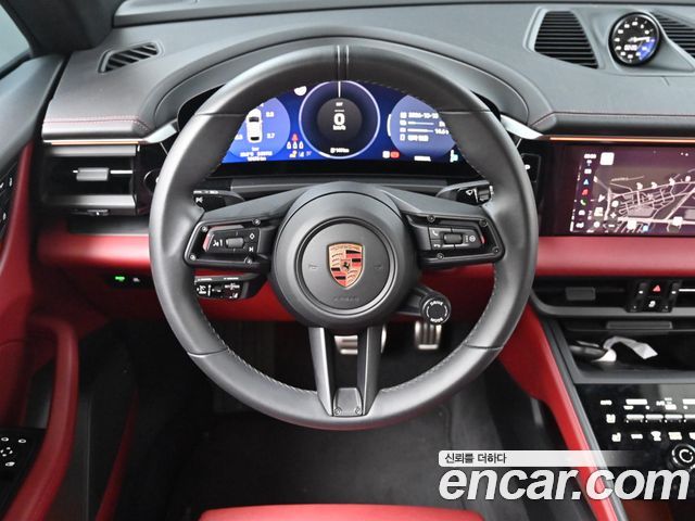 Porsche Macan 2025 — photo 13