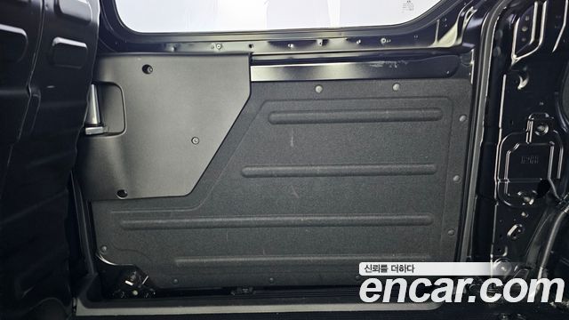 Hyundai Staria 2024 — photo 15
