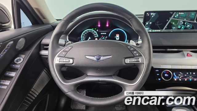 Genesis G80 2022 — photo 20