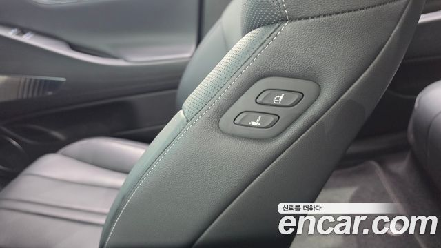 Genesis G80 2022 — photo 32