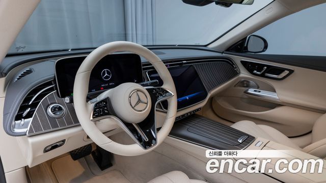 Mercedes-Benz E-Class 2026 — photo 16