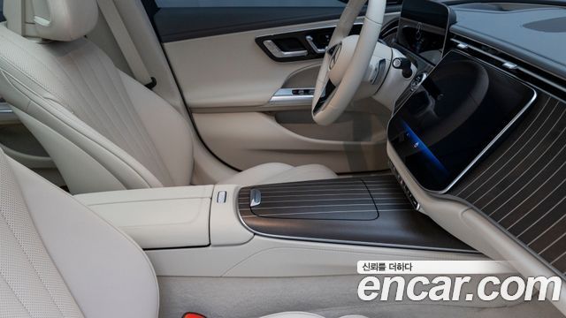 Mercedes-Benz E-Class 2026 — photo 18