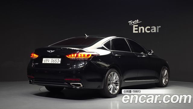 Genesis G80 2017 — photo 2