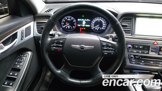 Genesis G80 2017 — photo 19