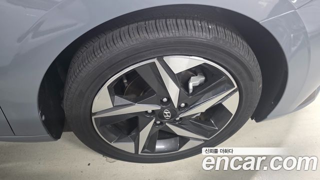 Hyundai AVANTE 2021 — photo 5