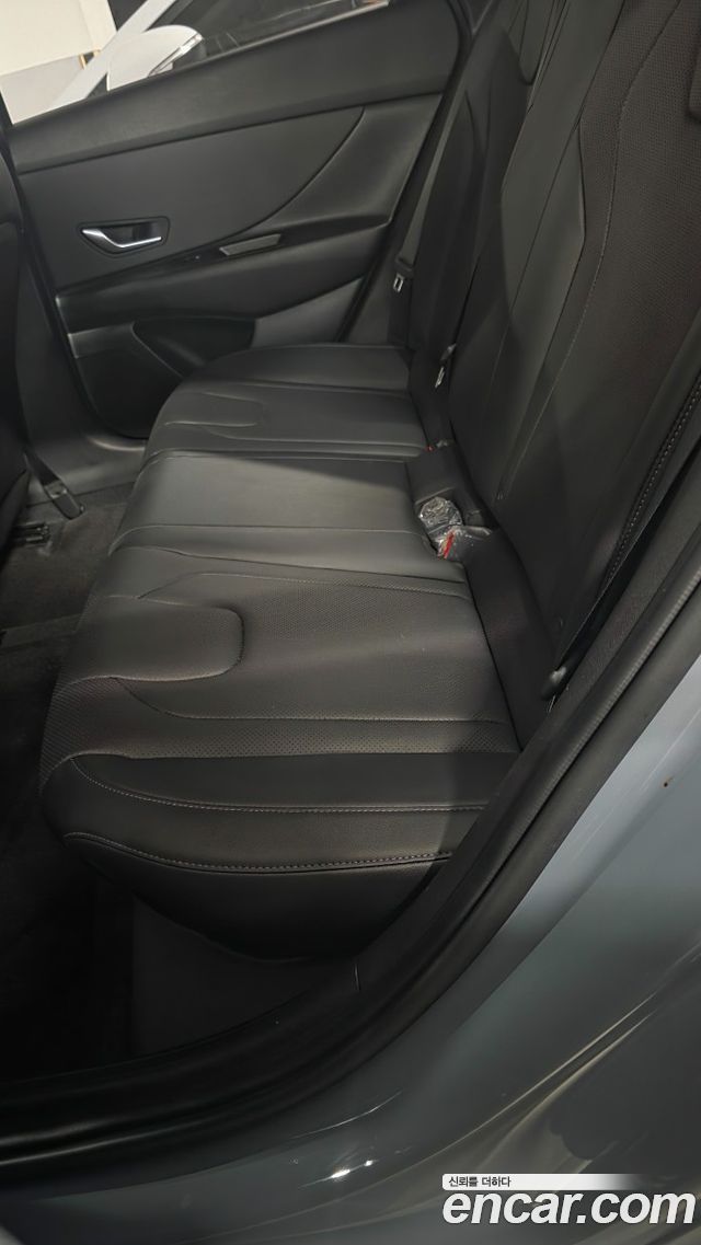 Hyundai AVANTE 2021 — photo 10