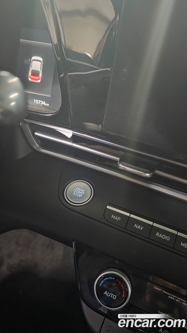 Hyundai AVANTE 2021 — photo 14