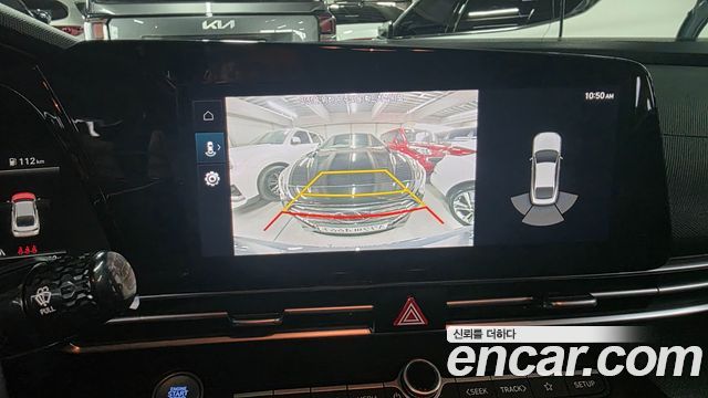 Hyundai AVANTE 2021 — photo 18